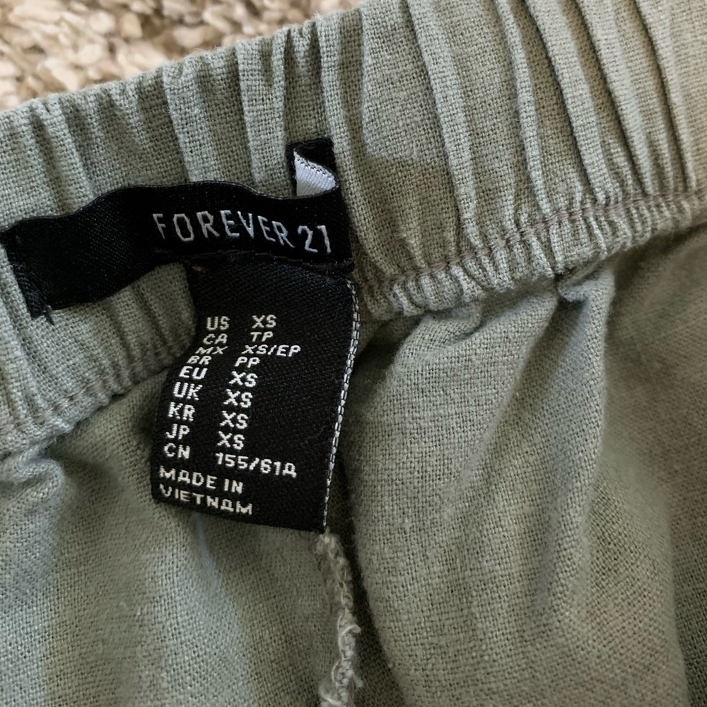 Shorts - Picture 2 of 2